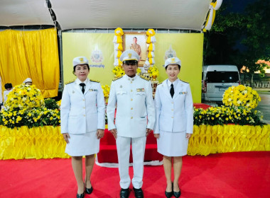 พิธีถวายเครื่องราชสักการะ และวางพานพุ่ม ... พารามิเตอร์รูปภาพ 1