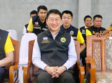 ลงพื้นที่ตรวจราชการติดตามการดำเนินงานของสหกรณ์กองทุนสวนยางไสกรูดการเกษตร จำกัด ตำบลนาไม้ไผ่ อำเภอทุ่งสง จังหวัดนครศรีธรรมราช โดยมี นายวิศิษฐ์ ศรีสุวรรณ์ อธิบดีกรมส่งเสริมสหกรณ์ นายประวัติ แดงบรรจง รองอธิบดีกรมส่งเสริมสหกรณ์ นายไพฑูรย์ ชนะชู ผู้ตรวจราชการ ... พารามิเตอร์รูปภาพ 5