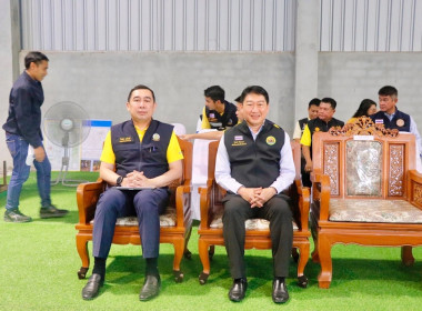 ลงพื้นที่ตรวจราชการติดตามการดำเนินงานของสหกรณ์กองทุนสวนยางไสกรูดการเกษตร จำกัด ตำบลนาไม้ไผ่ อำเภอทุ่งสง จังหวัดนครศรีธรรมราช โดยมี นายวิศิษฐ์ ศรีสุวรรณ์ อธิบดีกรมส่งเสริมสหกรณ์ นายประวัติ แดงบรรจง รองอธิบดีกรมส่งเสริมสหกรณ์ นายไพฑูรย์ ชนะชู ผู้ตรวจราชการ ... พารามิเตอร์รูปภาพ 6