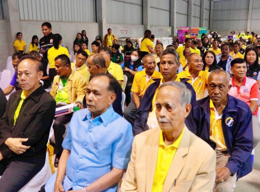 ลงพื้นที่ตรวจราชการติดตามการดำเนินงานของสหกรณ์กองทุนสวนยางไสกรูดการเกษตร จำกัด ตำบลนาไม้ไผ่ อำเภอทุ่งสง จังหวัดนครศรีธรรมราช โดยมี นายวิศิษฐ์ ศรีสุวรรณ์ อธิบดีกรมส่งเสริมสหกรณ์ นายประวัติ แดงบรรจง รองอธิบดีกรมส่งเสริมสหกรณ์ นายไพฑูรย์ ชนะชู ผู้ตรวจราชการ ... พารามิเตอร์รูปภาพ 16