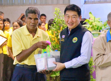ลงพื้นที่ตรวจราชการติดตามการดำเนินงานของสหกรณ์กองทุนสวนยางไสกรูดการเกษตร จำกัด ตำบลนาไม้ไผ่ อำเภอทุ่งสง จังหวัดนครศรีธรรมราช โดยมี นายวิศิษฐ์ ศรีสุวรรณ์ อธิบดีกรมส่งเสริมสหกรณ์ นายประวัติ แดงบรรจง รองอธิบดีกรมส่งเสริมสหกรณ์ นายไพฑูรย์ ชนะชู ผู้ตรวจราชการ ... พารามิเตอร์รูปภาพ 59