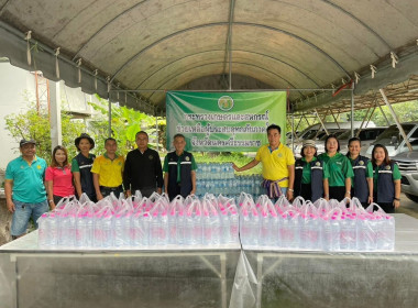 ลงพื้นที่สนับสนุนอาหารกล่องและน้ำดื่มให้เกษตรกรผู้ประสบภัยอุทกภัย ณ ตำบลช้างซ้าย อำเภอพระพรหม ตามนโยบายปลัดกระทรวงเกษตรและสหกรณ์ ที่มอบหมายให้ศูนย์ติดตามและแก้ไขปัญหาภัยพิบัติจังหวัด บูรณาการเร่งช่วยเหลือเพื่อบรรเทาทุกข์ให้ประชาชนในเบื้องต้น ... พารามิเตอร์รูปภาพ 13