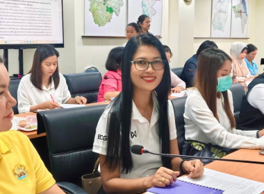 ประชุมหารือแนวทางจัดทำโครงการเสริมสร้างสมรรถนะผู้ประกอบการในระเบียงเศรษฐกิจพิเศษ 4 ภาค ประจำปีงบประมาณ 2568 ณ ห้องประชุมศูนย์ปฏิบัติการ ชั้น 4 ศาลากลางจังหวัดนครศรีธรรมราช โดยมีนายศรีธรรรม ราชแก้ว รองผู้ว่าราชการจังหวัดนครศรีธรรมราช เป็นประธานเปิดการประช ... พารามิเตอร์รูปภาพ 3
