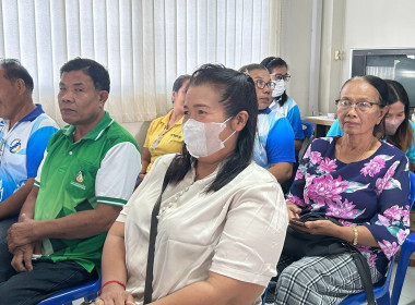 โครงการประชุมเชิงปฏิบัติการพัฒนาองค์ความรู้ในการส่งเสริมการแปรรูปสินค้าเกษตร ยกระดับความสามารถในการแข่งขันสู่ผลิตภัณฑ์ที่มีมูลค่าสูง ภายใต้โครงการส่งเสริมการแปรรูปสินค้าเกษตร ในรุ่นที่ 3 ณ ห้องประชุมสหกรณ์กองทุนสวนยางเขาน้อย จำกัด โครงการดังกล่าวมีกำหนดจ ... พารามิเตอร์รูปภาพ 37