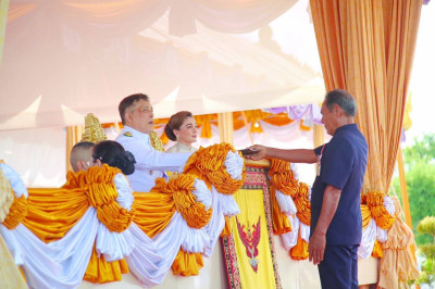 รับพระราชทานโล่รางวัลสถาบันเกษตรกรดีเด่นแห่งชาติ ประจำปี ... พารามิเตอร์รูปภาพ 1