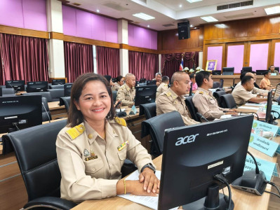 ประชุมคณะกรรมการติดตามและขับเคลื่อนโครงการอันเนื่องมาจากพระราชดำริ ครั้งที่ 1/2568 ผ่านสื่ออิเล็กทรอนิกส์ (Zoom Meeting) ทั้งนี้นายสมชาย ลีหล้าน้อย ผู้ว่าราชการจังหวัดนครศรีธรรมราชพร้อมด้วยหัวหน้าส่วนราชการที่เกี่ยวข้องเข้าร่วมประชุม ในการนี้นายศิวกร ศร ... พารามิเตอร์รูปภาพ 1