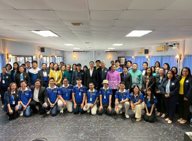การอบรมเชิงปฏิบัติการพัฒนาศักยภาพผู้นำคลื่นลูกใหม่จังหวัดนครศรีธรรมราช (Young Public and Private Collaboration:YPC) และบรรยายพิเศษหัวข้อ "ทิศทางการพัฒนาเศรษฐกิจจังหวัดและความร่วมมือภาครัฐและเอกชน" โดยมีหัวหน้าส่วนราชการระดับจังหวัด นายอำเภอขนอม และหน่วยง ... พารามิเตอร์รูปภาพ 7