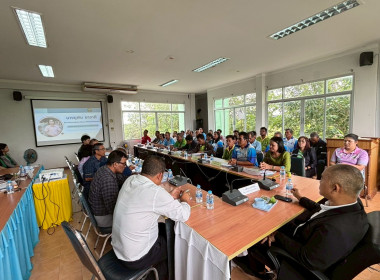 การประชุมหารือแนวทางการดำเนินการของสหกรณ์/กลุ่มเกษตรกรที่ดำเนินธุรกิจรวบรวมปาล์มน้ำมัน ครั้งที่ 2/2568 ณ ห้องประชุมองค์การบริหารส่วนตำบลบ้านเนิน อำเภอเชียรใหญ่ จังหวัดนครศรีธรรมราช เพื่อร่วมกันหารือแนวทางการบริหารจัดการปาล์มน้ำมัน ให้เกิดความสมดุลและเกิด ... พารามิเตอร์รูปภาพ 6
