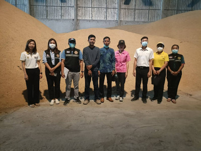 ร่วมออกตรวจสอบสต็อกข้าวของผู้เข้าร่วมโครงการชดเชยดอกเบี้ยให้ผู้ประกอบการค้าข้าวในการเก็บสต็อก ปีการผลิต 2567/68 จังหวัดนครศรีธรรมราช ประจำเดือนกรกฎาคม 2568 ร่วมกับสำนักงานพาณิชย์จังหวัดนครศรีธรรมราช ผู้แทนปลัดจังหวัดนครศรีธรรมราช ผู้แทนเกษตรจังหวัดนครศร ... พารามิเตอร์รูปภาพ 1