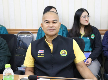 ลงพื้นที่ตรวจเยี่ยมติดตามผลการดำเนินงานของสำนักงานสหกรณ์จังหวัดสุราษฎร์ธานี พร้อมรับฟังปัญหา อุปสรรค และให้คำแนะนำแนวทางในการดำเนินงาน รวมถึงให้กำลังใจแก่เจ้าหน้าที่ในการปฏิบัติงาน พร้อมทั้งประชุมสหกรณ์จังหวัดในเขตตรวจราชการที่ 5 โดยมี นายรุ่งโรจน์ สรวุฒ ... พารามิเตอร์รูปภาพ 2