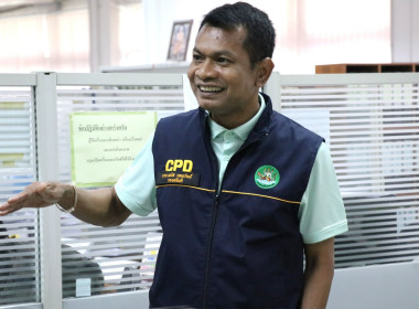 ลงพื้นที่ตรวจเยี่ยมติดตามผลการดำเนินงานของสำนักงานสหกรณ์จังหวัดสุราษฎร์ธานี พร้อมรับฟังปัญหา อุปสรรค และให้คำแนะนำแนวทางในการดำเนินงาน รวมถึงให้กำลังใจแก่เจ้าหน้าที่ในการปฏิบัติงาน พร้อมทั้งประชุมสหกรณ์จังหวัดในเขตตรวจราชการที่ 5 โดยมี นายรุ่งโรจน์ สรวุฒ ... พารามิเตอร์รูปภาพ 7
