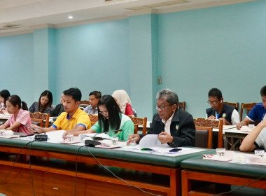 ารประชุมคณะกรรมการขับเคลื่อนงานด้านการเกษตรจังหวัดนครศรีธรรมราช ครั้งที่ 3/2568 พร้อมด้วยหัวหน้าส่วนราชการ สังกัดกระทรวงเกษตรและสหกรณ์ในจังหวัดนครศรีธรรมราช เพื่อรับทราบสถานการณ์น้ำ และคาดการณ์สถานการณ์อุทกภัย สถานการณ์สินค้าเกษตรสำคัญและแนวโน้ม ปี 2568 ... พารามิเตอร์รูปภาพ 12