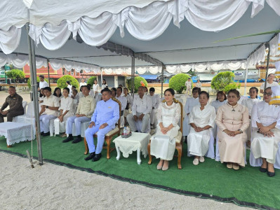 พิธีบวงสรวงองค์พระบรมธาตุและพระบรมราชานุสาวรีย์พระเจ้าตากสินมหาราช เนื่องในงานประเพณีบุญสารทเดือนสิบและงานกาชาดจังหวัดนครศรีธรรมราชประจำปี 2568 ณ วัดพระมหาธาตุวรมหาวิหาร อำเภอเมือง จังหวัดนครศรีธรรมราช ... พารามิเตอร์รูปภาพ 1