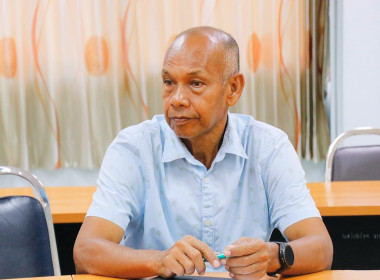 การประชุมเลือกตั้งและแต่งตั้งคณะกรรมการกลางกลุ่มเกษตรกรระดับจังหวัด ซึ่งมีผู้เข้าร่วมประชุมประกอบด้วย ประธานคณะกรรมการกลางกลุ่มเกษตรกรระดับอำเภอ จำนวน 14 อำเภอ จากทั้งหมด 22 อำเภอ ร่วมกันพิจารณาเลือกตั้งประธานคณะกรรมการกลางกลุ่มเกษตรกรระดับจังหวัด โดยที่ ... พารามิเตอร์รูปภาพ 14