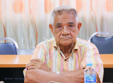 การประชุมเลือกตั้งและแต่งตั้งคณะกรรมการกลางกลุ่มเกษตรกรระดับจังหวัด ซึ่งมีผู้เข้าร่วมประชุมประกอบด้วย ประธานคณะกรรมการกลางกลุ่มเกษตรกรระดับอำเภอ จำนวน 14 อำเภอ จากทั้งหมด 22 อำเภอ ร่วมกันพิจารณาเลือกตั้งประธานคณะกรรมการกลางกลุ่มเกษตรกรระดับจังหวัด โดยที่ ... พารามิเตอร์รูปภาพ 19