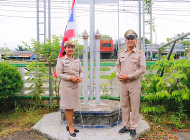 ร่วมกันเคารพธงชาติไทยและร้องเพลงชาติไทย ... พารามิเตอร์รูปภาพ 1