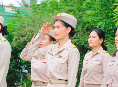 ร่วมกันเคารพธงชาติไทยและร้องเพลงชาติไทย ... พารามิเตอร์รูปภาพ 9