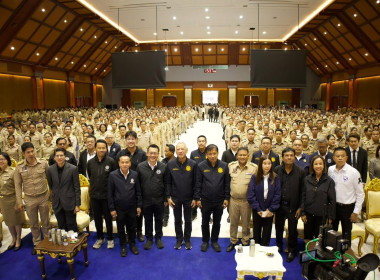 รประชุมมอบนโยบายและแนวทางการปฎิบัติงานด้านการเตรียมการเพื่อป้องกันอุทกภัย ปี 2568 และแนวทางการปฏิบัติงานตามนโยบายรัฐบาลของรองนายกรัฐมนตรี และรัฐมนตรีว่าการกระทรวงคมนาคม (นายพิพัฒน์ รัชกิจประการ) ณ มหาวิทยาลัยราชภัฎนครศรีธรรมราช อำเภอเมือง จังหวัดนครศรีธร ... พารามิเตอร์รูปภาพ 5