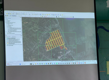 ประชุมชี้แจงและประชาสัมพันธ์โครงการสำรวจและนำเข้าข้อมูลสู่ระบบ GIS ตามโครงการสำรวจวงรอบกันเขตและวงรอบรายแปลง ปีงบประมาณ พ.ศ.2568 เพื่อจัดทำข้อมูลพื้นที่ในนิคมสหกรณ์ปากพญาให้เป็นปัจจบุัน ในการนี้มีนายปิยะวัฒน์ มุกต์ปภาพิชญ์ ผู้อำนวยการกลุ่มจัดที่ดิน กองพั ... พารามิเตอร์รูปภาพ 7