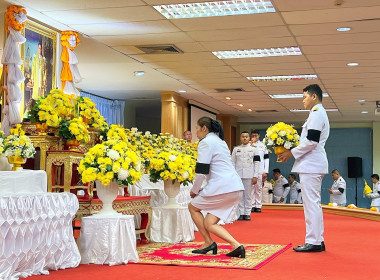 พิธีเจริญพระพุทธมนต์และทำบุญตักบาตรถวายพระราชกุศล ... พารามิเตอร์รูปภาพ 17
