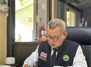 การประชุมหารือแนวทางการปฏิบัติงานและติดตามงานในพื้นที่นิคมสหกรณ์ โดยมีนายประวัติ แดงบรรจง รองอธิบดีกรมส่งเสริมสหกรณ์ เป็นประธานการประชุม เพื่อให้บุคลากรที่ปฏิบัติงานในนิคมสหกรณ์ มีความรู้ความเข้าใจเกี่ยวกับแนวทางการปฏิบัติงาน และแนวทางการป้องกันและแก้ไขป ... พารามิเตอร์รูปภาพ 1