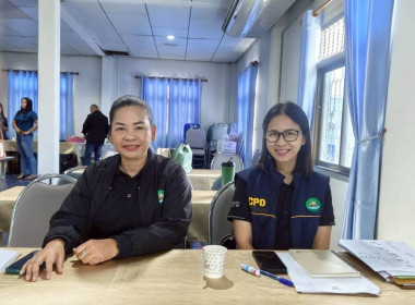 โครงการประชุมเชิงปฏิบัติการสร้างประสิทธิภาพการบริหารจัดการและอำนวยความสะดวกในการจัดหาเครื่องจักรกลทางการเกษตร เป้าหมายคือ สมาชิกสหกรณ์การเกษตรพรหมคีรี จำกัด จำนวน 30 ราย โดยมีวัตถุประสงค์เพื่อจัดทำแผนการให้บริการสมาชิกแบบครบวงจรและยกระดับสหกรณ์ ให้เป็นผู ... พารามิเตอร์รูปภาพ 3
