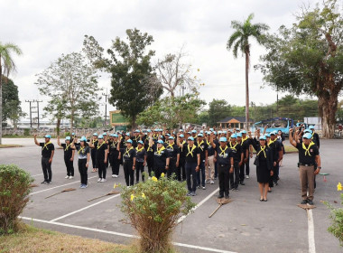 กิจกรรมจิตอาสาพัฒนาบริเวณพื้นที่โดยรอบทั่วบริเวณสนามหญ้าหน้าที่ว่าการอำเภอฉวาง เพื่อเก็บกวาดขยะ ในพื้นที่ศูนย์ราชการ อำเภอฉวางให้มีความเป็นระเบียบ เรียบร้อย สวยงาม เพื่อรองรับการให้บริการประชาชนผู้เดินทางมาติดต่อราชการ ซึ่งมีนายมงคล ภักดีสุวรรณ์ นายอำเภอ ... พารามิเตอร์รูปภาพ 3