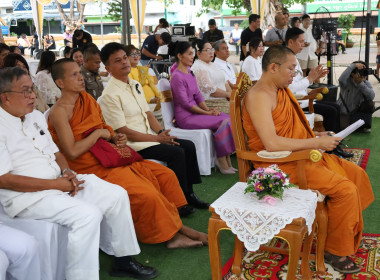 งานแถลงข่าวการจัดกิจกรรมสัปดาห์ส่งเสริมการเผยแพร่พระพุทธศาสนาเนื่องในเทศกาลวิสาขบูชา วันสำคัญสากลของโลก (นครเมืองธรรมะ เมืองพระ) ประจำปี 2569 ในการนี้นายศิวกร ศรีภักดี สหกรณ์จังหวัดนครศรีธรรมราช มอบหมายให้นางจุฑารัตน์ บัวศรี นักวิเคราะห์นโยบายและ ... พารามิเตอร์รูปภาพ 5