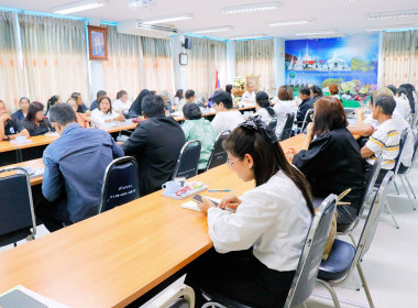 ประชุมคณะกรรมการพิจารณาเงินกู้โครงการสร้างความเข้มแข็งให้กับกลุ่มเกษตรกรเพื่อเข้าถึงแหล่งเงินทุนในการผลิตและการตลาดจังหวัดนครศรีธรรมราช ครั้งที่ 1/2569 โดยมีนายศิวกร ศรีภักดี สหกรณ์จังหวัดนครศรีธรรมราช เป็นประธานในการประชุมฯ พร้อมด้วย นายมานะชัย สังข์แก้ ... พารามิเตอร์รูปภาพ 3