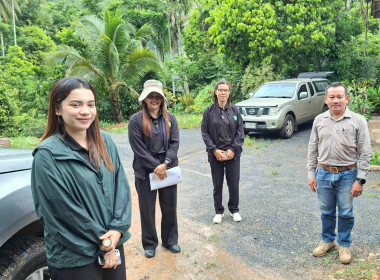 ลงพื้นที่ในครั้งนี้เป็นการพิจารณาตรวจสอบแนวเขตสำหรับการออกโฉนดที่ดิน และหนังสือรับรองการทำประโยชน์ให้แก่สมาชิกนิคมสหกรณ์ทุ่งสง ซึ่งเป็นกระบวนการสำคัญในการป้องกันความขัดแย้งเรื่องแนวเขตที่ดิน และช่วยให้สมาชิกได้รับเอกสารสิทธิ์ที่ถูกต้องตามกฎหมาย​ เพื่อคุ้ ... พารามิเตอร์รูปภาพ 2
