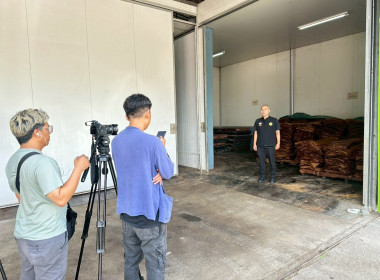 การถ่ายทำสารคดีโทรทัศน์ “ไม้เรียง...วิถีแผ่นรมควัน ... พารามิเตอร์รูปภาพ 4