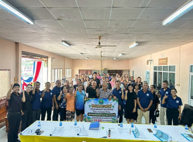 พบปะสมาชิกและแนะนำการดำเนินงานแก่กลุ่มเกษตรกรในการประชุมใหญ่สามัญประจำปี 2569 ของกลุ่มเกษตรกรทำสวนไม้เรียง พร้อมด้วยนางสุธิรา เชษฐวรรณสิทธิ์ ผู้อำนวยการกลุ่มส่งเสริมสหกรณ์ 5 และข้าราชการกลุ่มส่งเสริมสหกรณ์ 5 เข้าร่วมประชุมใหญ่สามัญประจำปี ซึ่งมีปีบัญชี ส ... พารามิเตอร์รูปภาพ 5