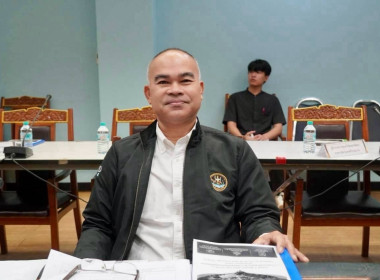 ลงพื้นที่ตรวจติดตามการดำเนินงานตามนโยบายของกระทรวงเกษตรและสหกรณ์ในพื้นที่จังหวัดนครศรีธรรมราช โดยในช่วงเช้าได้เข้าพบ นายสมชาย ลีหล้าน้อย ผู้ว่าราชการจังหวัดนครศรีธรรมราช เพื่อหารือและรับทราบผลการขับเคลื่อนงานด้านการเกษตรและสหกรณ์ของจังหวัด โดยมี นายศิวกร ... พารามิเตอร์รูปภาพ 3