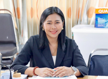 โครงการประชุมเชิงปฏิบัติการหลักสูตรการสร้างสื่อดิจิทัลเพื่อการตลาดสินค้าอัตลักษณ์/สินค้าชุมชน จัดโดยกองพัฒนาสหกรณ์ด้านการเงินและร้านค้า กรมส่งเสริมสหกรณ์ ผ่านระบบ Zoom meeting ณ ห้องประชุมสำนักงานสหกรณ์จังหวัดนครศรีธรรมราช เป้าหมายกลุ่มสตรีสหกรณ์การเกษตร ... พารามิเตอร์รูปภาพ 2