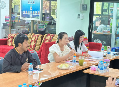ลงพื้นที่ติดตามผลการดำเนินงานโครงการส่งเสริมระบบเกษตรแบบแปลงใหญ่ พร้อมทั้งติดตามการใช้ประโยชน์อุปกรณ์การตลาดที่ได้รับการสนับสนุนจากกรมส่งเสริมสหกรณ์ ภายใต้โครงการเพิ่มประสิทธิภาพด้านการผลิตและการขนส่งของสหกรณ์ เพื่อเป็นต้นแบบในการบริหารจัดการ ในการนี้ นา ... พารามิเตอร์รูปภาพ 6