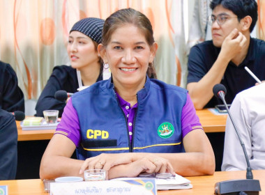 ตรวจเยี่ยมและรับฟังปัญหาของสมาชิกสหกรณ์นิคมประมงนครศรีธรรมราช จำกัด ณ จุดรวบรวมผลผลิตของสมาชิกสหกรณ์ โดยรับทราบถึงปัญหาความเดือดร้อนในเรื่องของการต่อทะเบียนเกษตรกรผู้เพาะเลี้ยงสัตว์น้ำของสมาชิกสหกรณ์ รวมทั้งเรื่องการขออนุญาตการเข้าทำประโยชน์ในที่ดินและติ ... พารามิเตอร์รูปภาพ 13