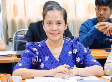 ตรวจเยี่ยมและรับฟังปัญหาของสมาชิกสหกรณ์นิคมประมงนครศรีธรรมราช จำกัด ณ จุดรวบรวมผลผลิตของสมาชิกสหกรณ์ โดยรับทราบถึงปัญหาความเดือดร้อนในเรื่องของการต่อทะเบียนเกษตรกรผู้เพาะเลี้ยงสัตว์น้ำของสมาชิกสหกรณ์ รวมทั้งเรื่องการขออนุญาตการเข้าทำประโยชน์ในที่ดินและติ ... พารามิเตอร์รูปภาพ 21